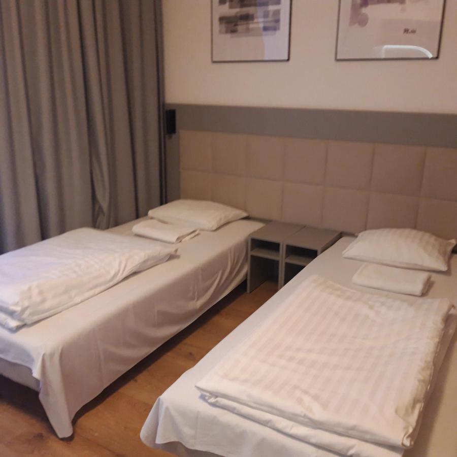 Yaroslav Apartments Varsovie Extérieur photo